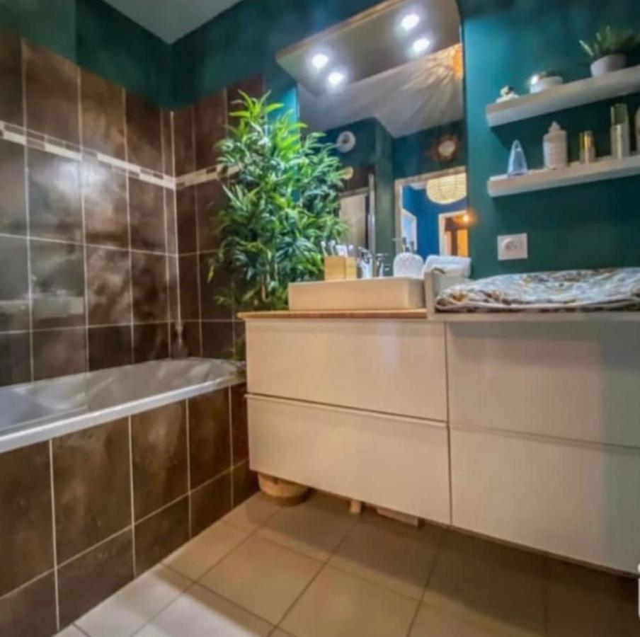 Апартаменты Logement Exceptionnel Avec Jardin Proche Disney Монтеврен Экстерьер фото